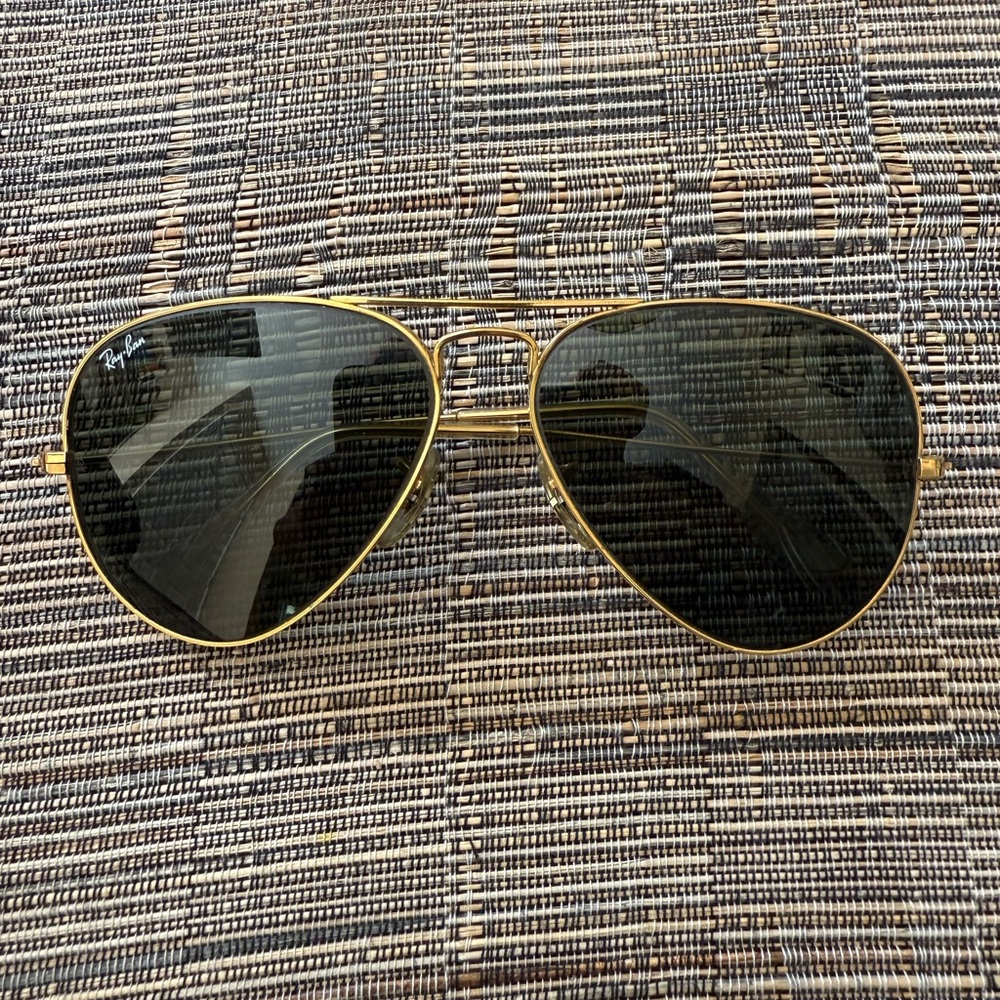 Vintage‎ Ray-Ban Bausch & Lomb Aviator Sunglasses 58mm with a Case B&L Gold Trim